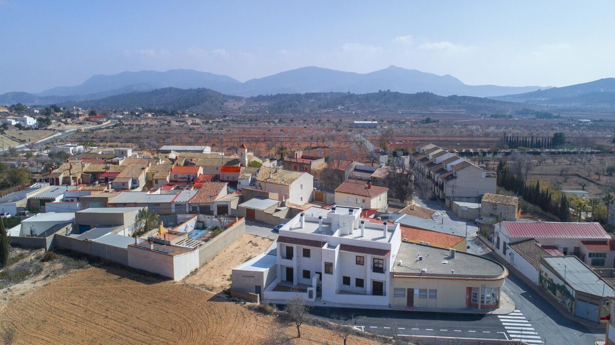 Bungalow z 3 sypialniami, 120m² w Hondón de las Nieves, Hiszpania [ID: 0137-N7359]