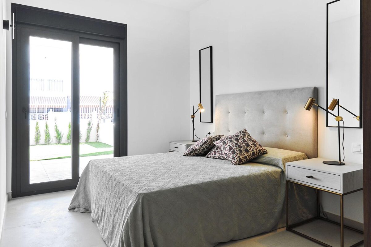Bungalow z 2 sypialniami, 100m² w Torrevieja, Hiszpania [ID: 0137-N6055]