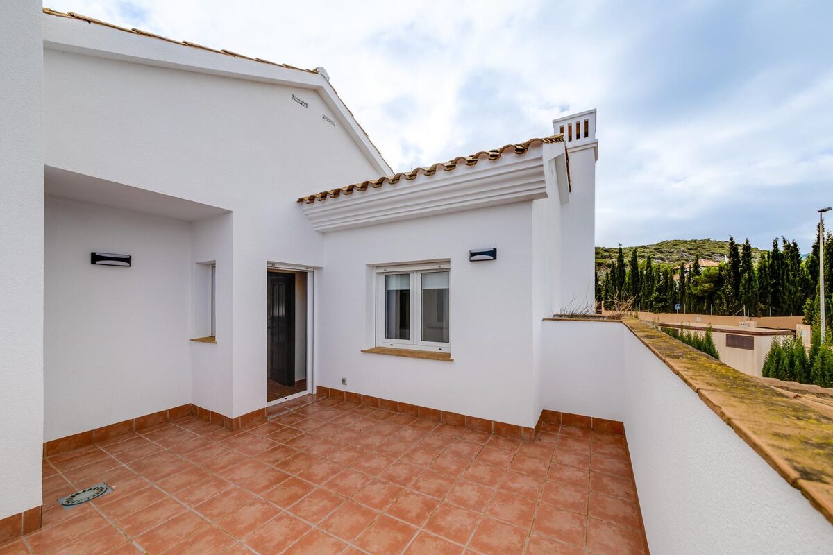 Townhouse with 2 bedrooms, 164m² in Fuente Alamo, Spain [ID: 0137-N6870]