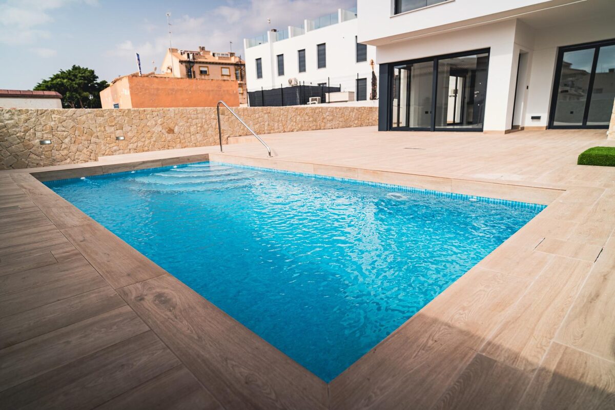 Villa with 4 bedrooms, 121m² in Orihuela Costa, Spain [ID: 0137-N6722]