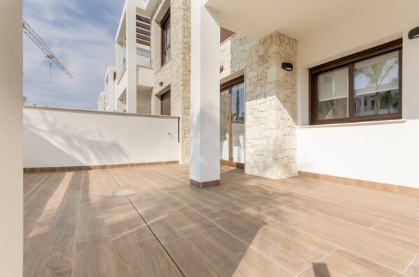 Bungalow w Torrevieja, Hiszpania, 70m² - obraz 25