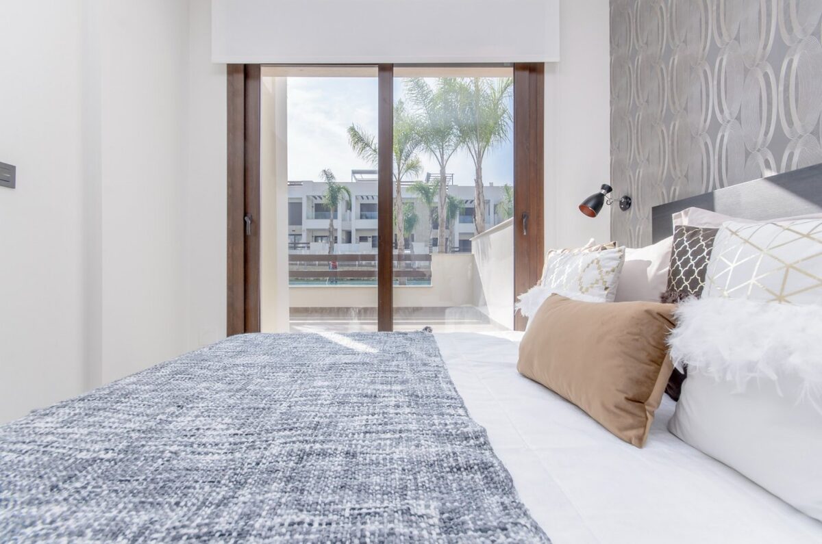 Bungalow z 3 sypialniami, 70m² w Torrevieja, Hiszpania [ID: 0137-N6472]