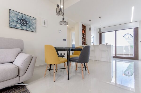 Bungalow w Torrevieja, Hiszpania, 70m² - obraz 4