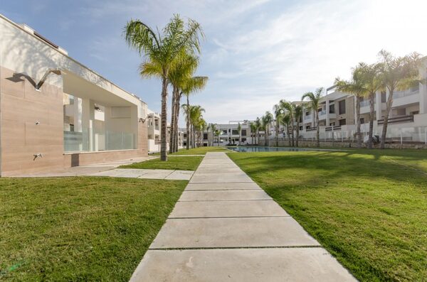 Bungalow w Torrevieja, Hiszpania, 70m² - obraz 30