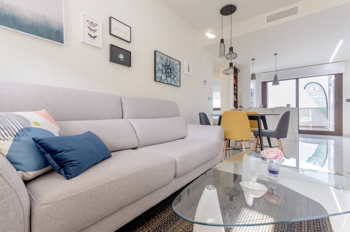 Bungalow z 2 sypialniami, 63m² w Torrevieja, Hiszpania [ID: 0137-N6470]