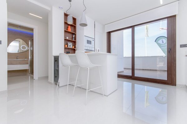 Bungalow w Torrevieja, Hiszpania, 63m² - obraz 8