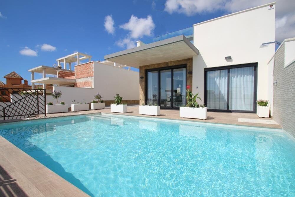 Villa with 3 bedrooms, 144m² in San Miguel de Salinas, Spain [ID: 0137-N6405]