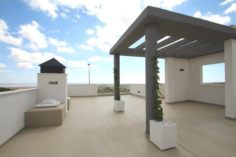 Villa with 3 bedrooms, 144m² in San Miguel de Salinas, Spain [ID: 0137-N6405]