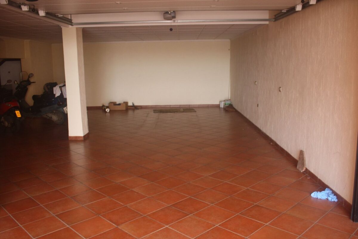 Townhouse with 2 bedrooms, 225m² in Torrevieja, Spain [ID: 0137-N6289]