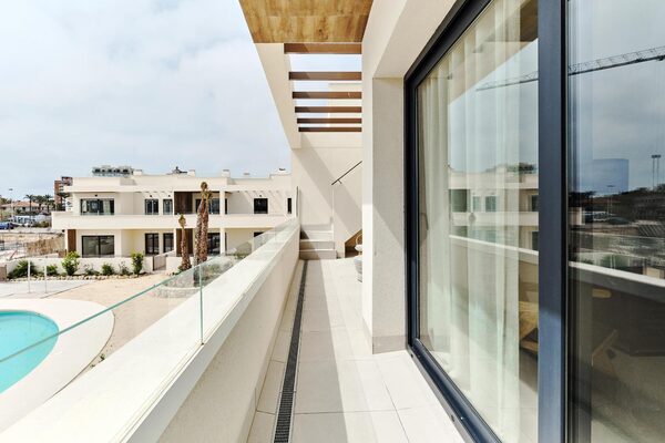 Bungalow w Torrevieja, Hiszpania, 106m² - obraz 40