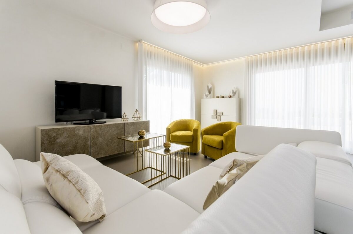 Willa z 3 sypialniami, 193m² w Оріуела Коста, Hiszpania [ID: 0137-N5909]