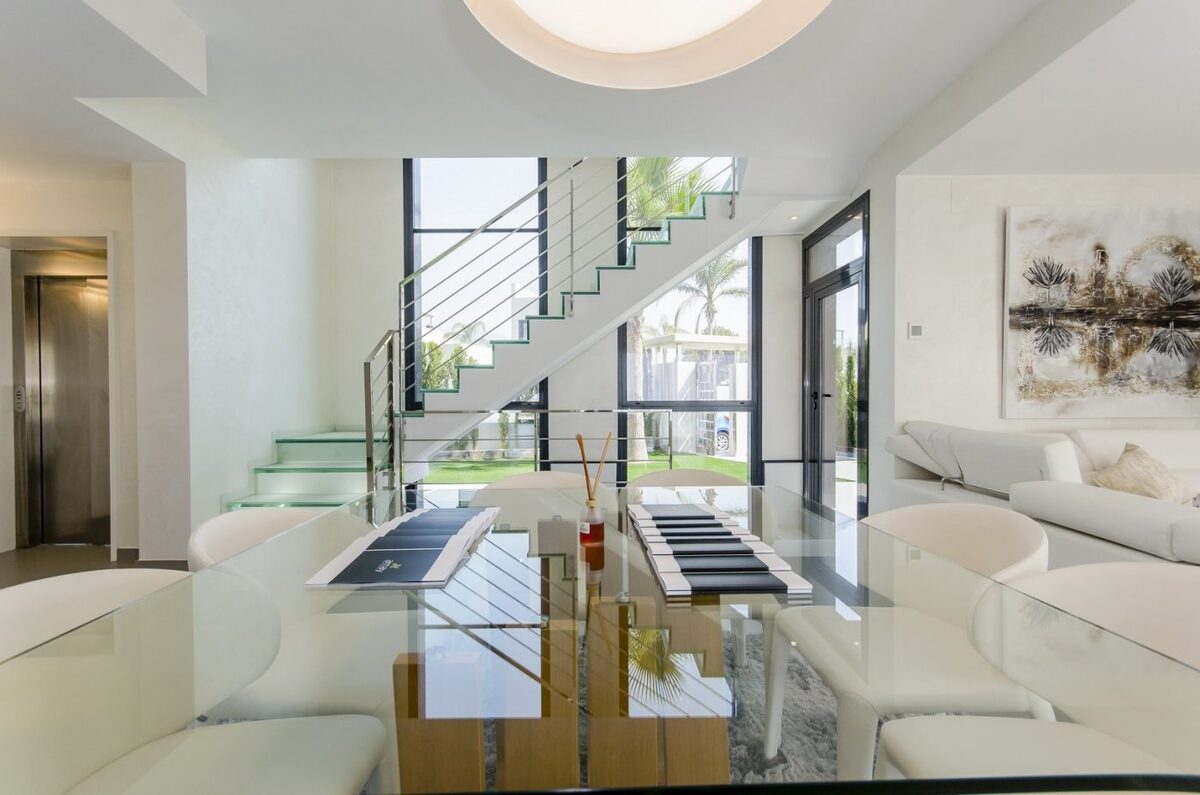 Willa z 3 sypialniami, 193m² w Оріуела Коста, Hiszpania [ID: 0137-N5909]