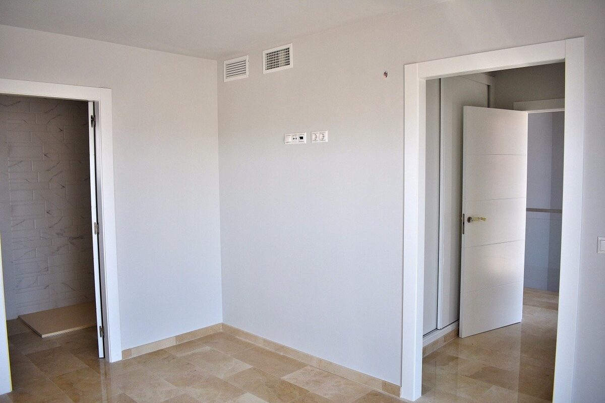 Вилла с 4 спальнями, 206м² в Финестрат, Испания [ID: 0137-N5798]