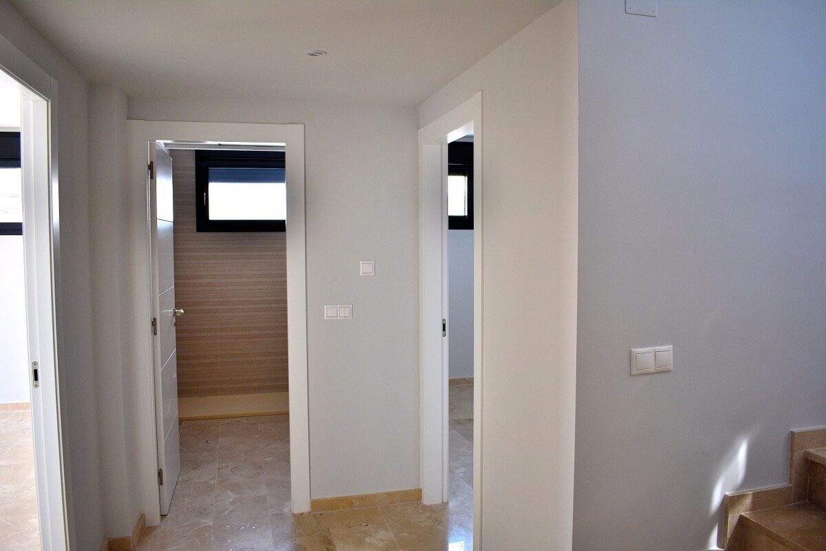 Вилла с 4 спальнями, 206м² в Финестрат, Испания [ID: 0137-N5798]