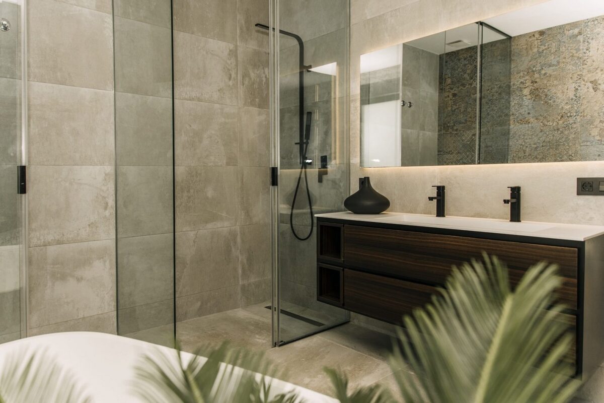 Вилла с 4 спальнями, 280м² в Рохалес, Испания [ID: 0137-N5723]