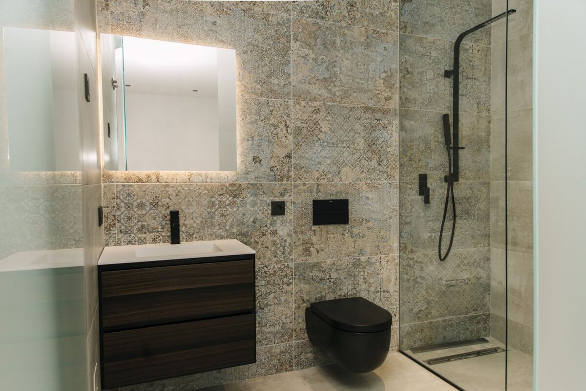 Вилла с 4 спальнями, 280м² в Рохалес, Испания [ID: 0137-N5723]