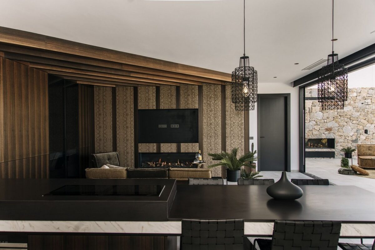 Вилла с 4 спальнями, 280м² в Рохалес, Испания [ID: 0137-N5723]