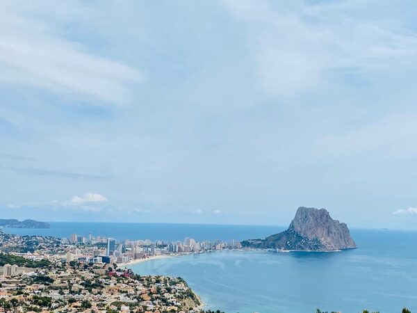 Вилла в Кальпе, Испания, 427м²