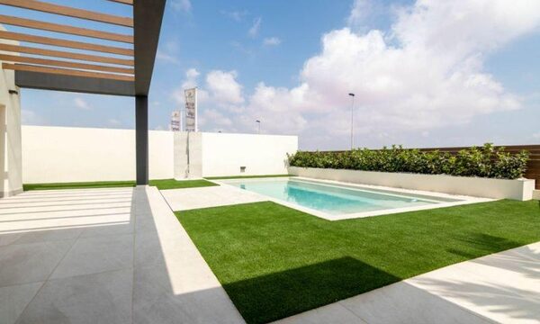 Willa w Torrevieja, Hiszpania, 295m² - obraz 4