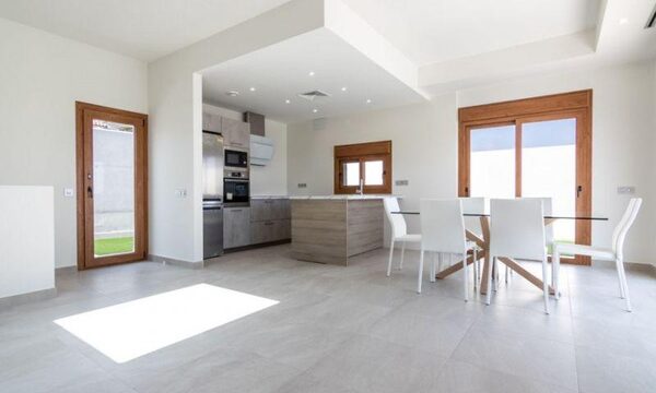 Willa w Torrevieja, Hiszpania, 295m² - obraz 18
