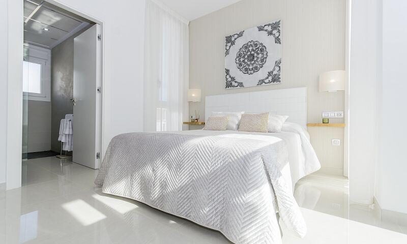 Вилла с 3 спальнями, 109м² в Рохалес, Испания [ID: 0137-N3278]