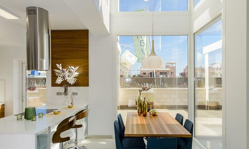 Вилла с 3 спальнями, 109м² в Рохалес, Испания [ID: 0137-N3278]