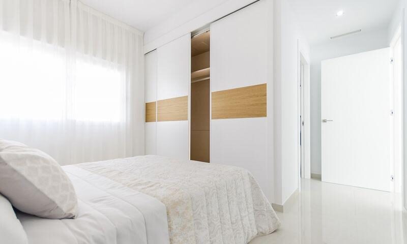 Вилла с 3 спальнями, 109м² в Рохалес, Испания [ID: 0137-N3278]