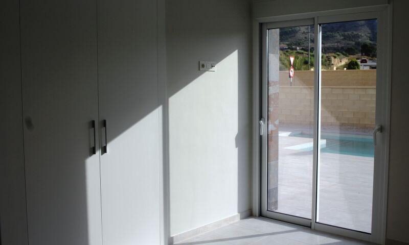 Villa with 3 bedrooms, 135m² in La Romana, Spain [ID: 0137-N3846]