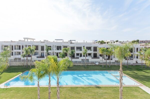 Bungalow w Torrevieja, Hiszpania, 70m² - obraz 31