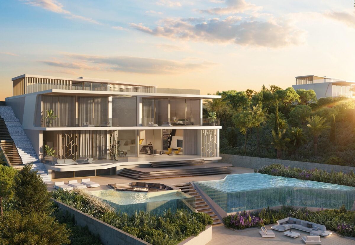 Villa with 5 bedrooms, 903m² in Benahavis, Spain [ID: 0137-SP0409]