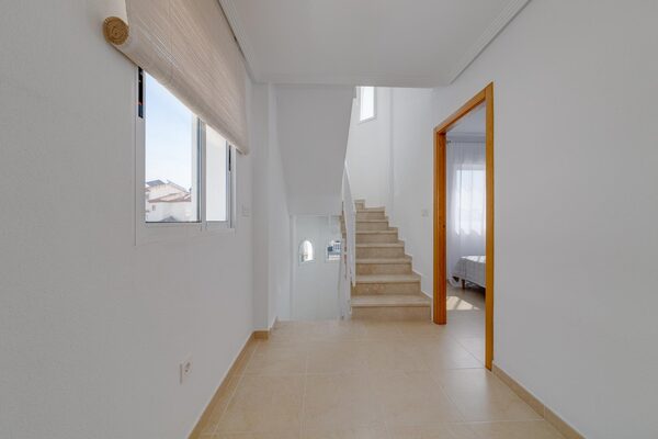 Вилла в Сан-Фульхенсио, Испания, 109м² - изображение 17