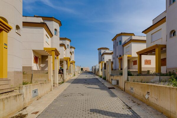 Вилла в Сан-Фульхенсио, Испания, 109м² - изображение 41