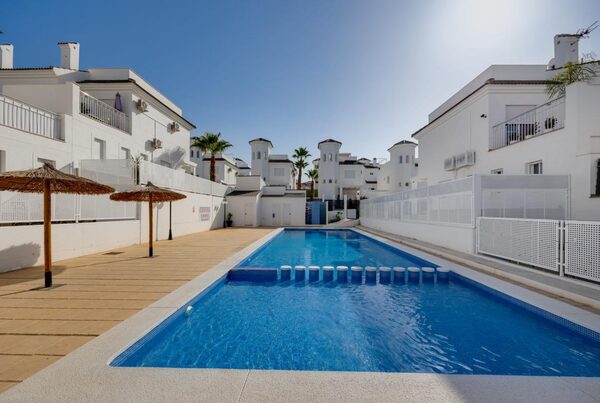 Вилла в Сан-Фульхенсио, Испания, 109м² - изображение 3
