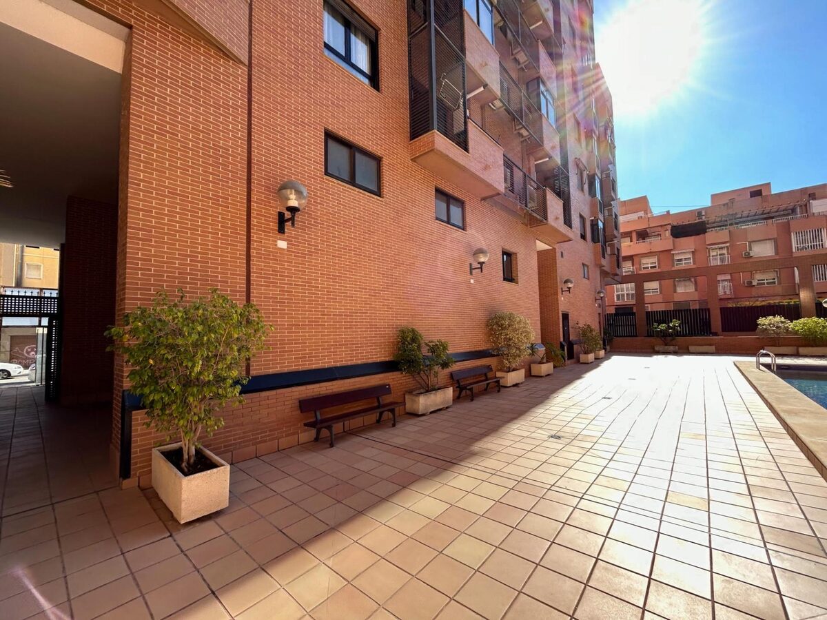 Apartament z 2 sypialniami, 84m² w Alicante, Hiszpania [ID: 0137-N9358]