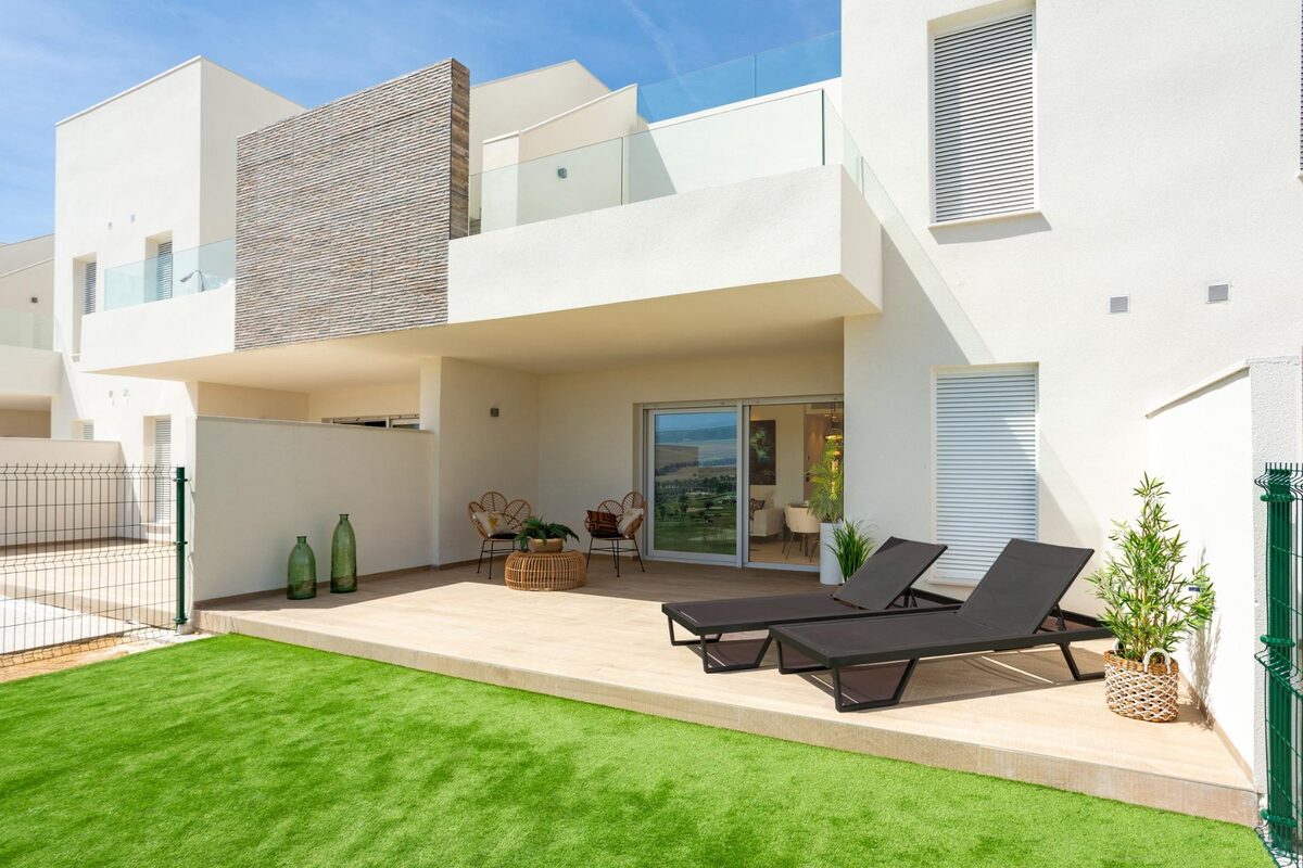 Bungalow with 3 bedrooms, 96m² in Algorfa, Spain [ID: 0137-N9318]