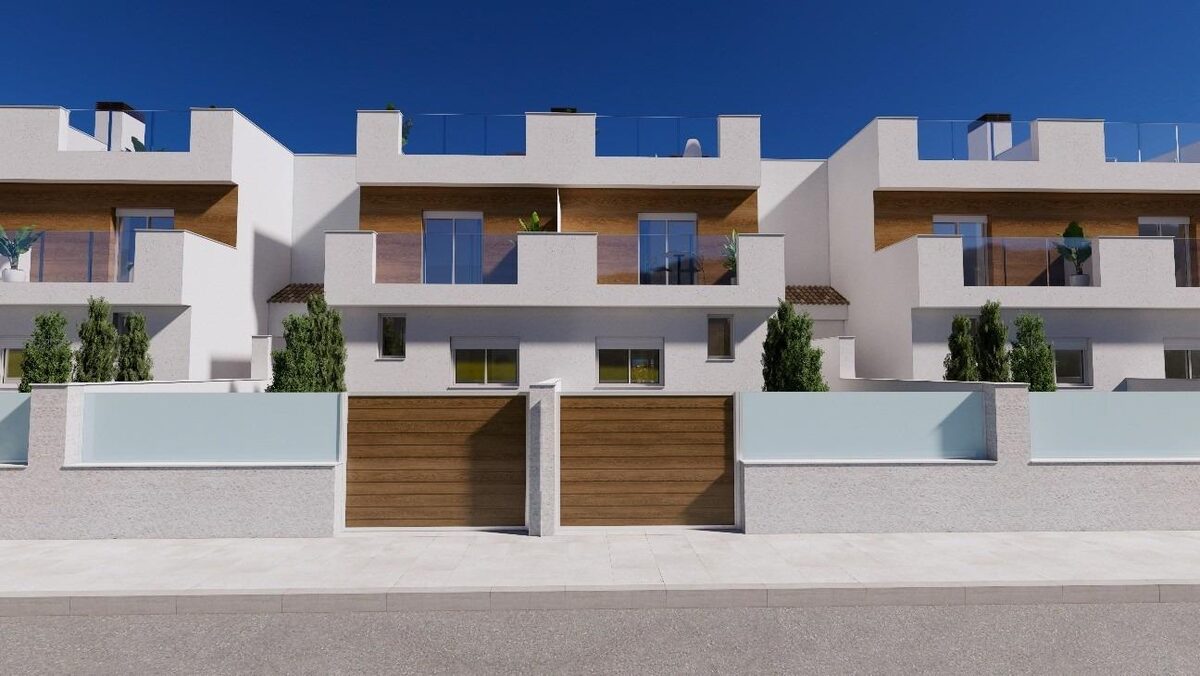 Таунхаус с 3 спальнями, 135м² в Лос-Алькасарес, Испания [ID: 0137-N9307]