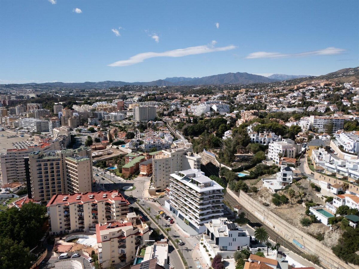 Apartament z 2 sypialniami, 104m² w Fuengirola, Hiszpania [ID: 0137-SP1304]