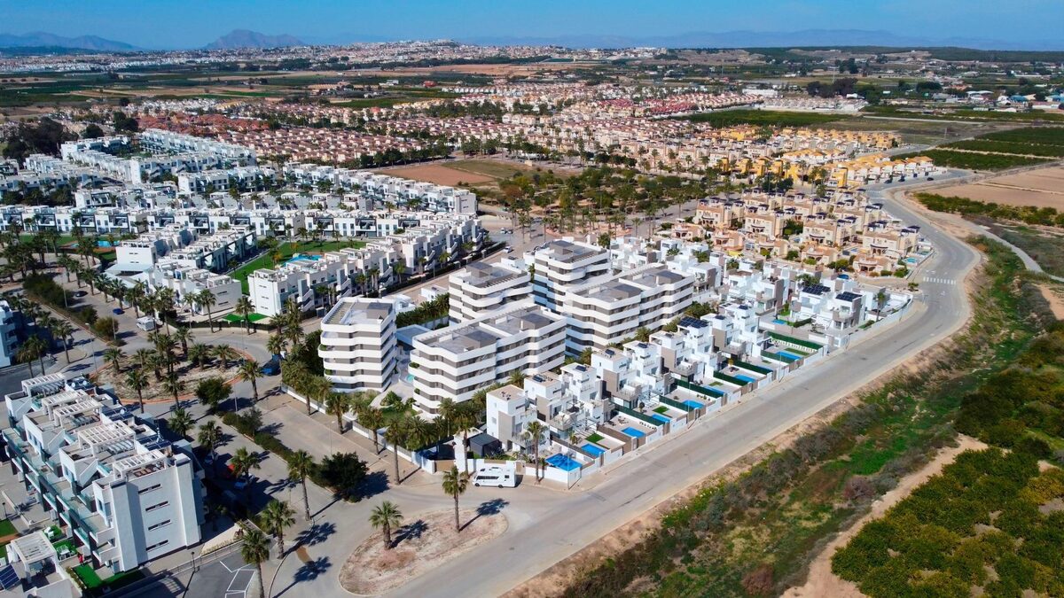 Apartament z 2 sypialniami, 80m² w Guardamar del Segura, Hiszpania [ID: 0137-SP1300]
