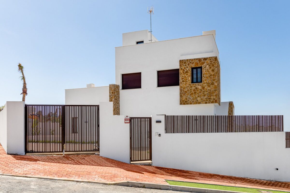 Willa z 4 sypialniami, 202m² w Finestrat, Hiszpania [ID: 0137-SP1297]