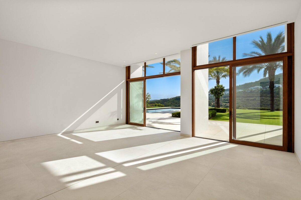 Willa z 6 sypialniami, 795m² w Casares, Hiszpania [ID: 0137-SP0587]