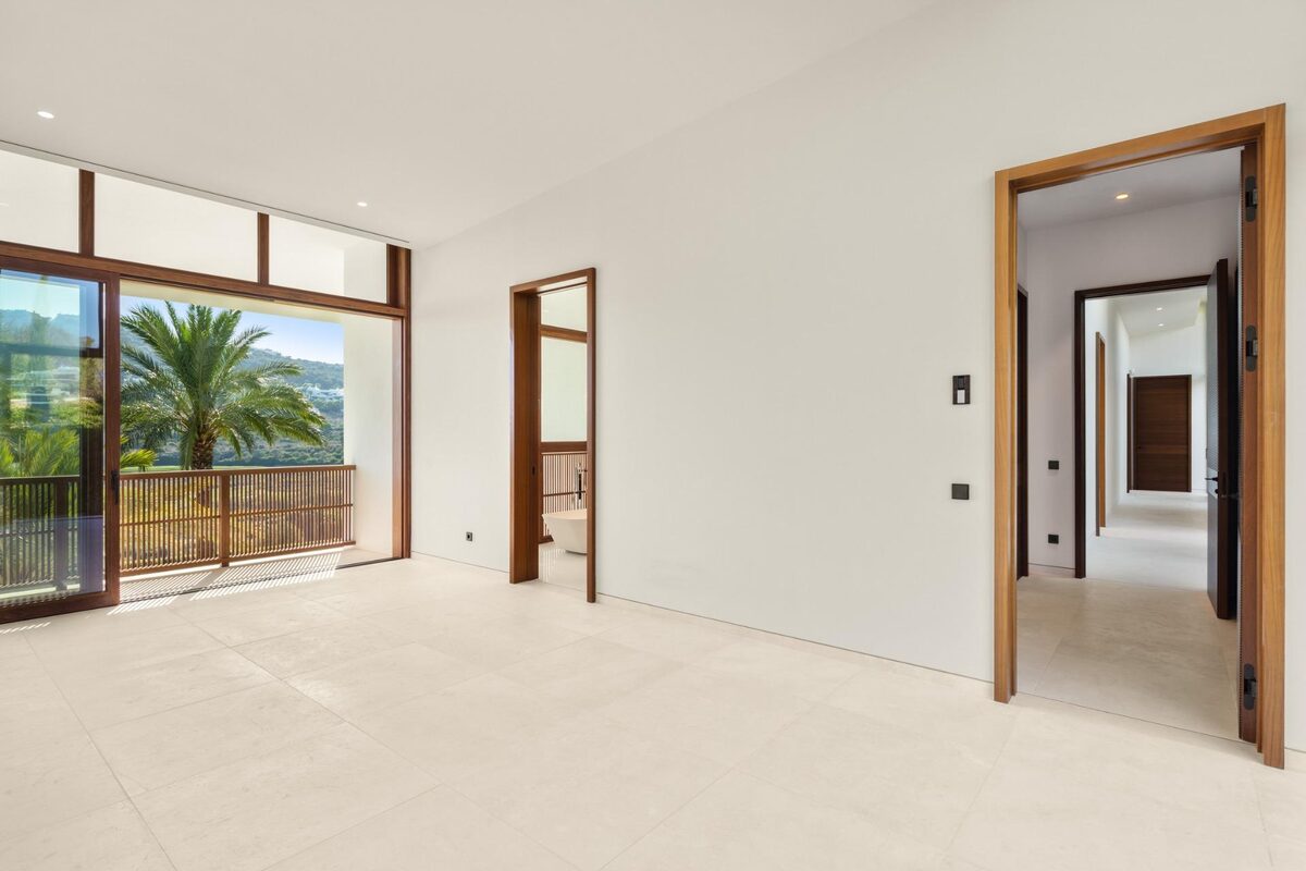 Willa z 6 sypialniami, 795m² w Casares, Hiszpania [ID: 0137-SP0587]