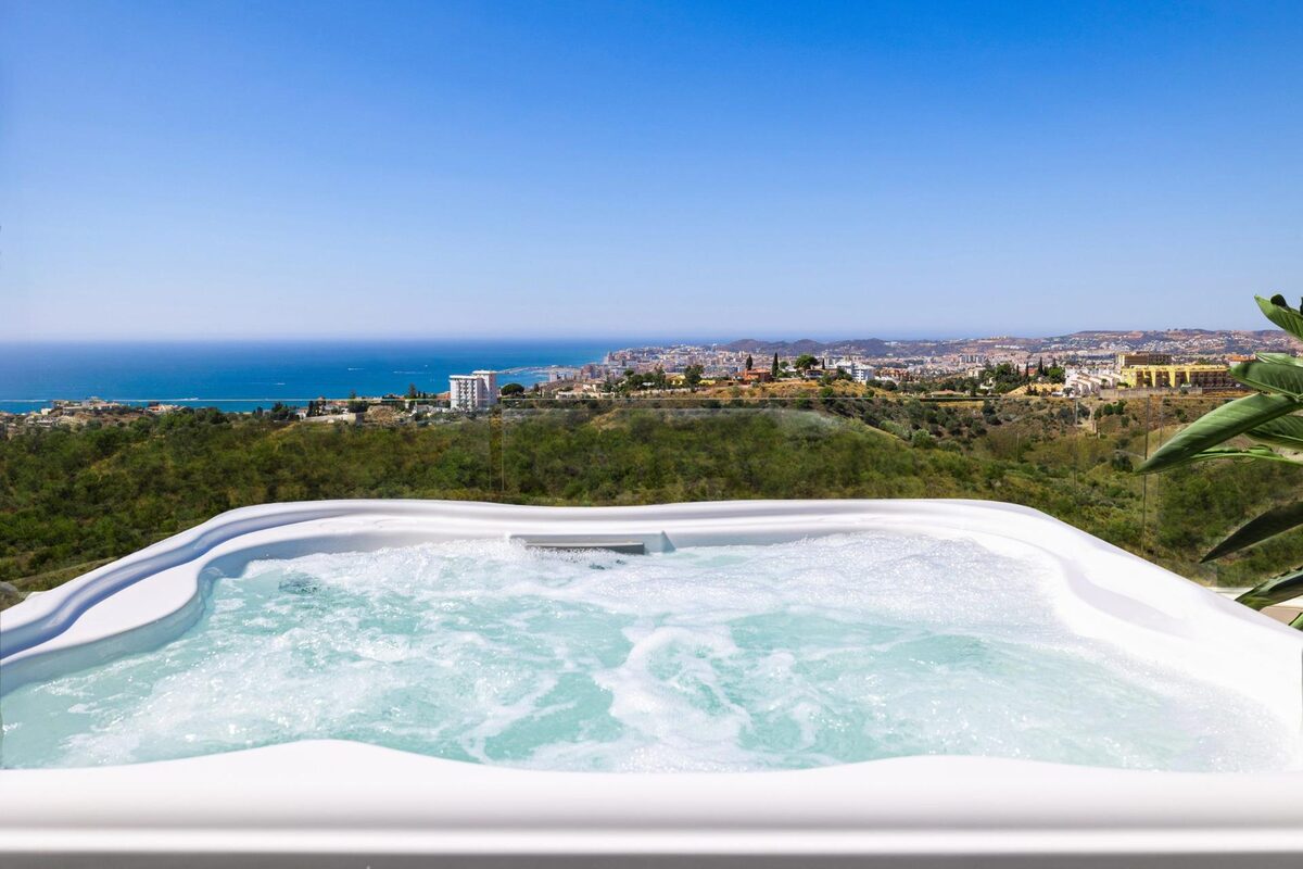 Penthouse z 3 sypialniami, 133m² w Fuengirola, Hiszpania [ID: 0137-SP1277]