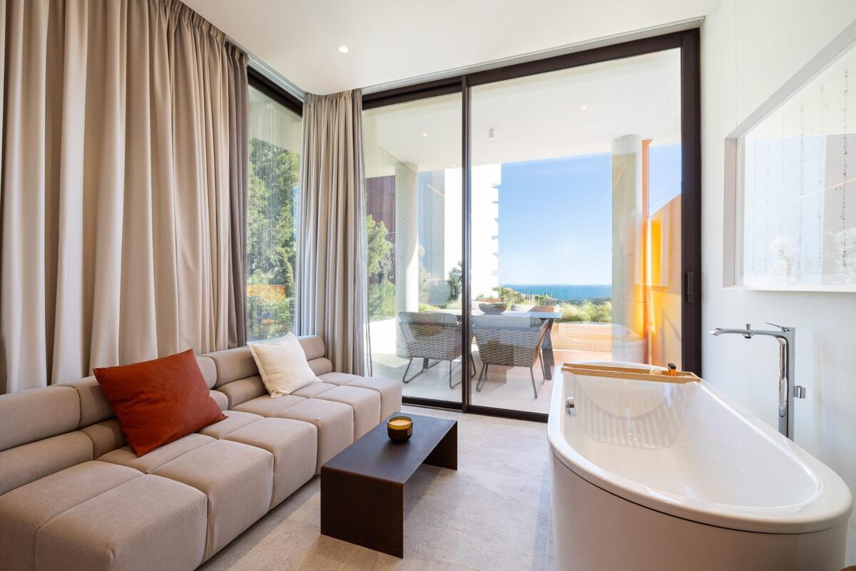 Penthouse z 2 sypialniami, 115m² w Fuengirola, Hiszpania [ID: 0137-SP1272]