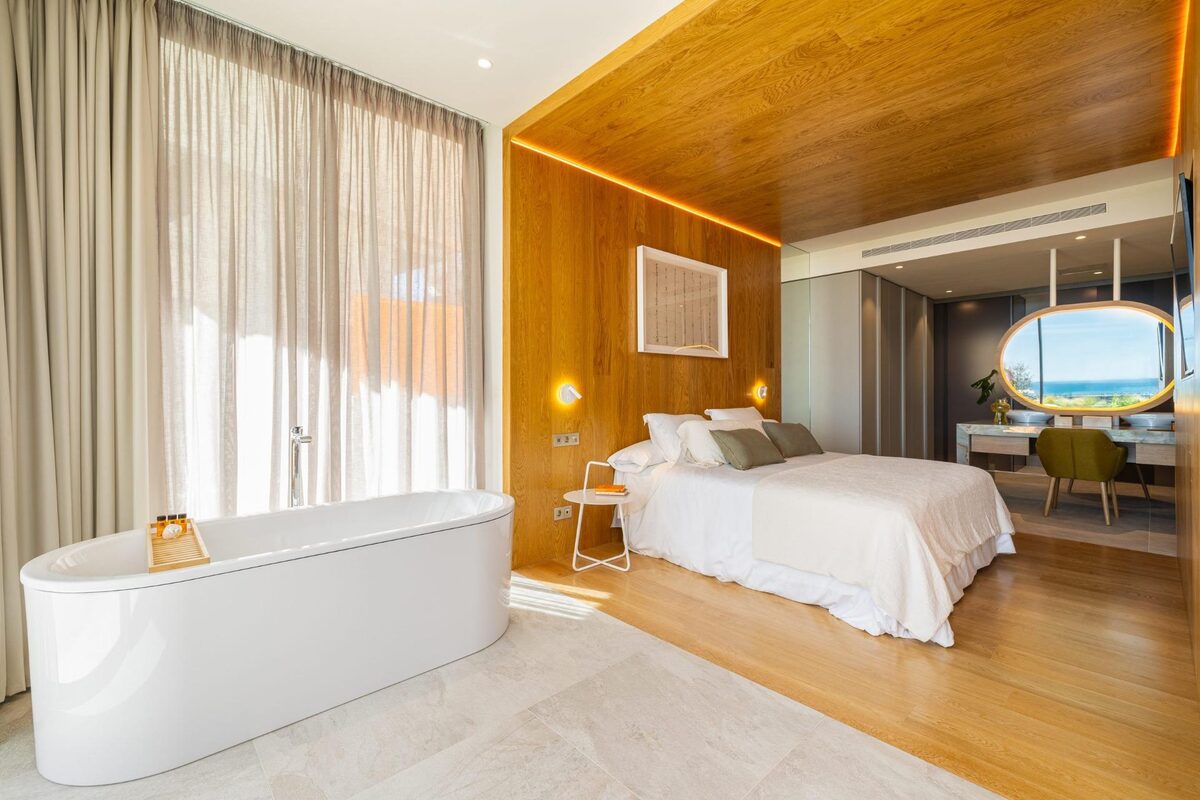 Penthouse z 2 sypialniami, 115m² w Fuengirola, Hiszpania [ID: 0137-SP1272]