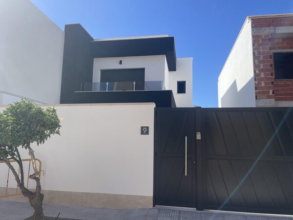 Villa in Almoradi, Spain, 134m² - image 2