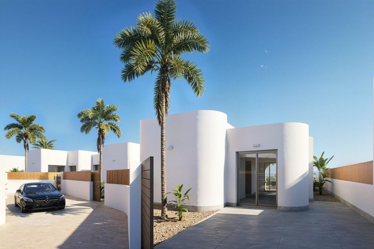 Villa with 3 bedrooms, 224m² in Los Alcazares, Spain [ID: 0137-N9253]