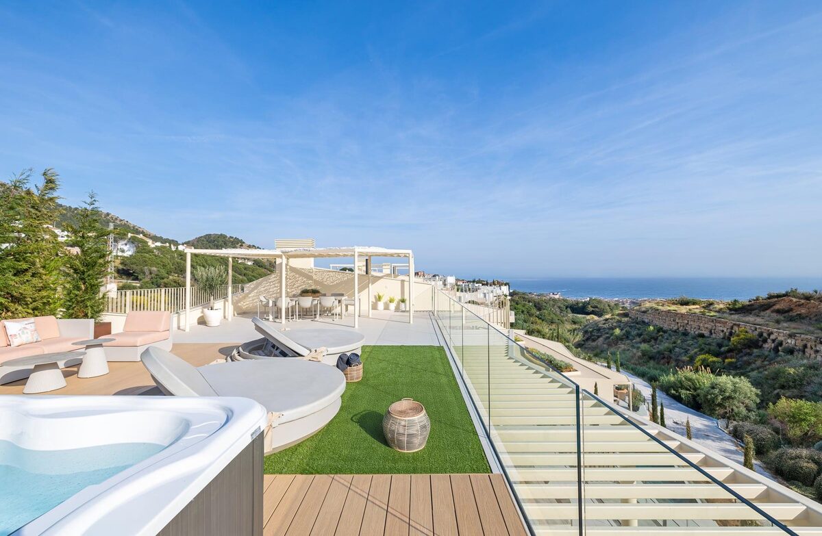 Penthouse z 3 sypialniami, 130m² w Fuengirola, Hiszpania [ID: 0137-SP1263]