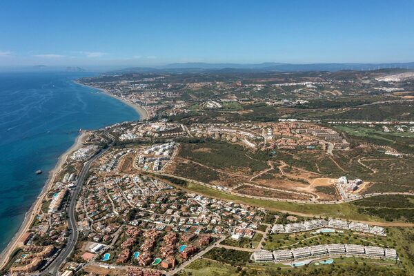 Apartament w Estepona, Hiszpania, 140m² - obraz 20