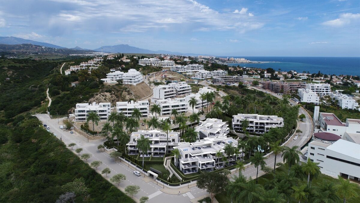 Penthouse z 3 sypialniami, 129m² w Estepona, Hiszpania [ID: 0137-N8397]