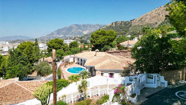 Villa in Benalmadena, Spain, 515m² - image 26